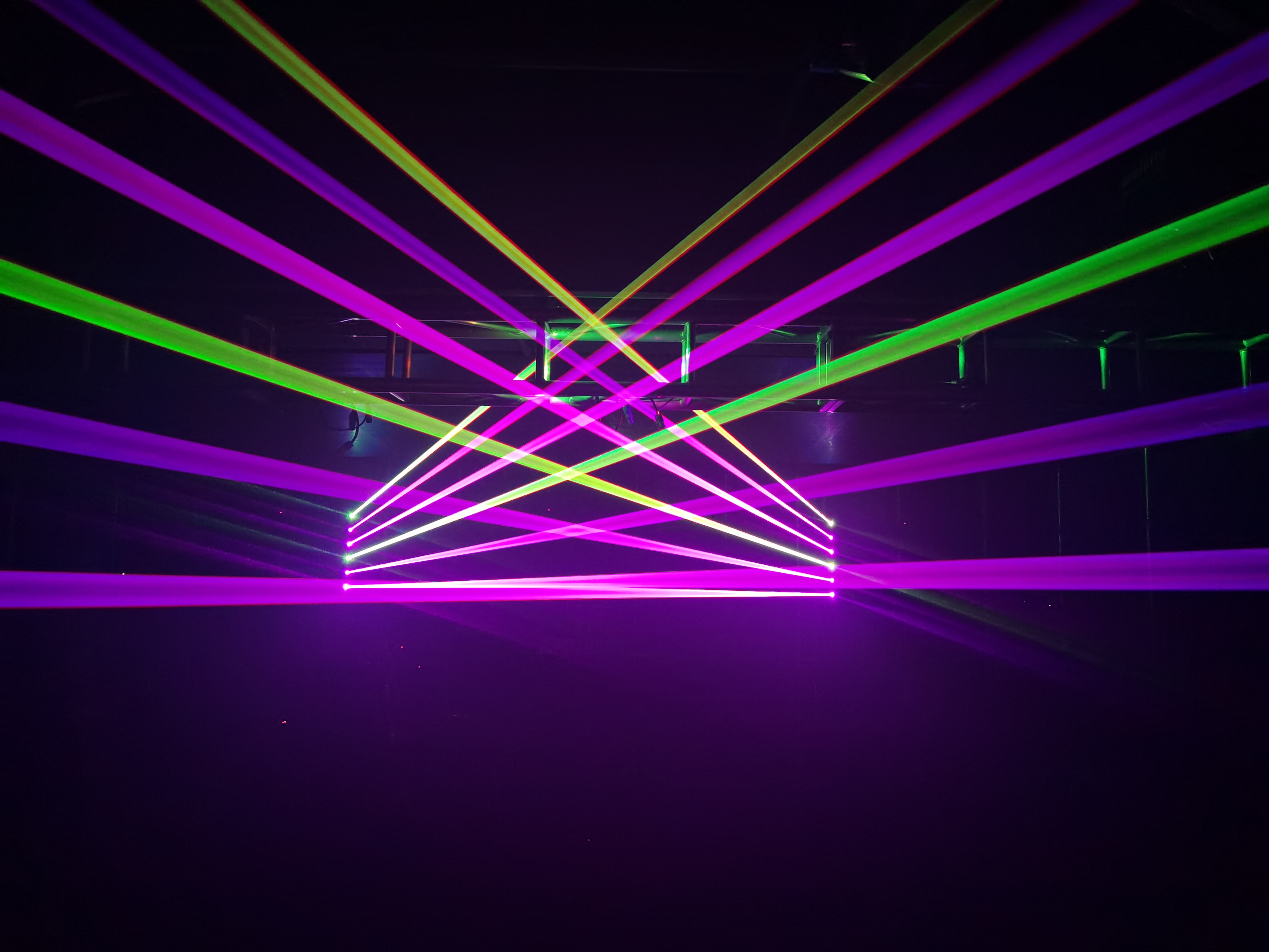 3W/12W Barra de luz láser de escenario con cabezal móvil para DJ Night Club Disco FD-L19