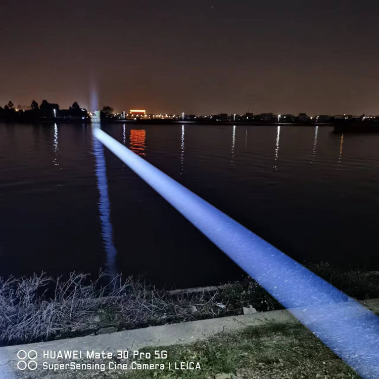 Nuevo haz de luz láser resistente al agua de alto brillo de 300W para eventos al aire libre FD-LBW300