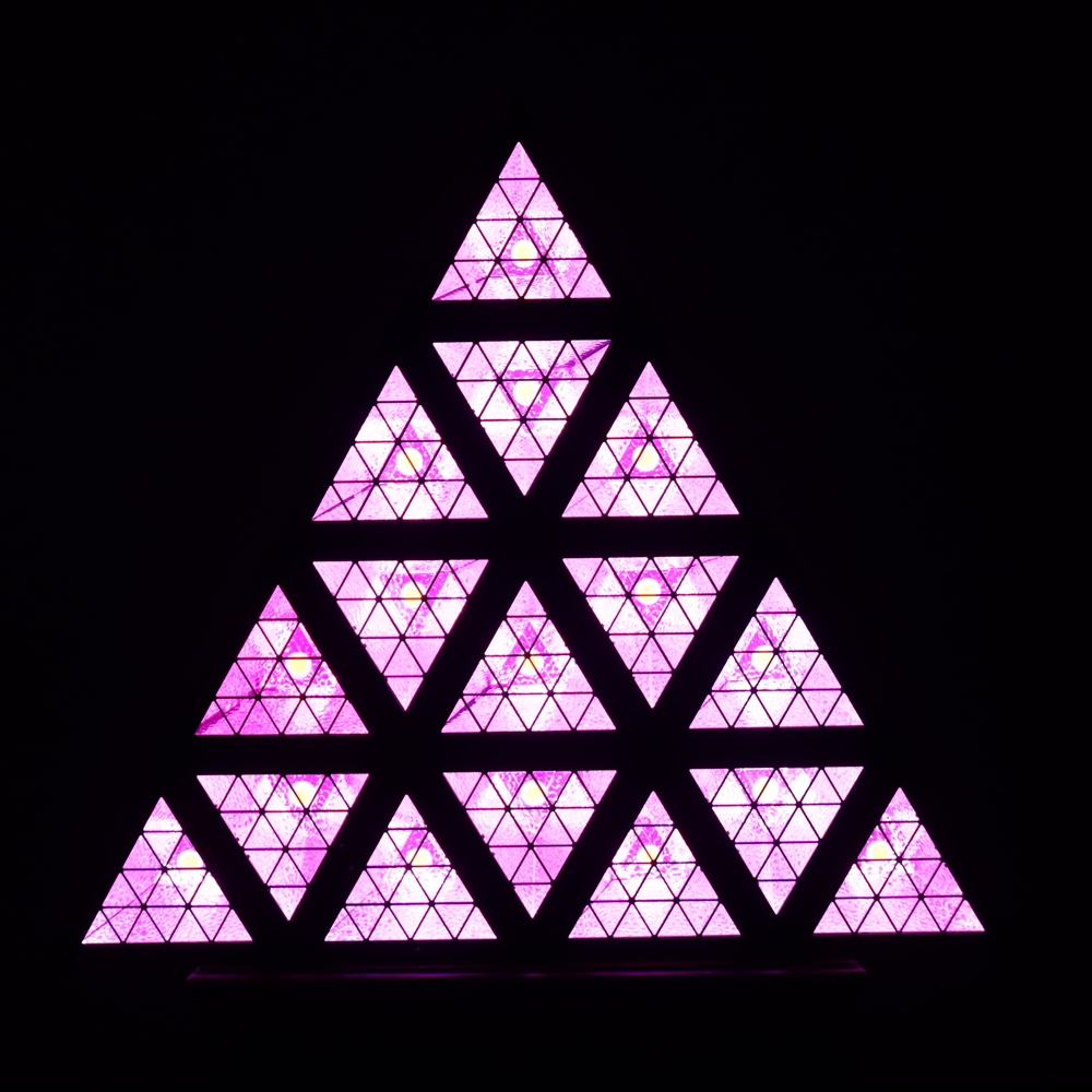 DMX Matrix Triangular LED Stage Luz de efectos especiales para discoteca FD-R1630 